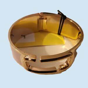 NWT Marc Jacobs Rose Enamel Gold 1" Wide Hinge Bracelet